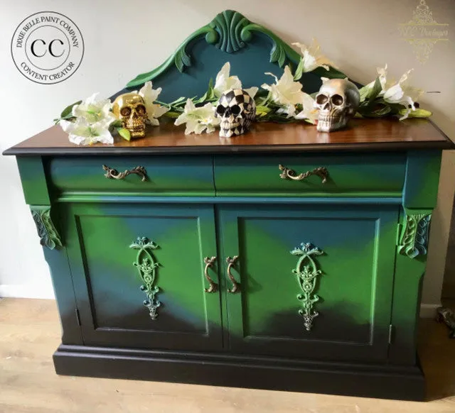 Dixie Belle Evergreen Chalk Paint
