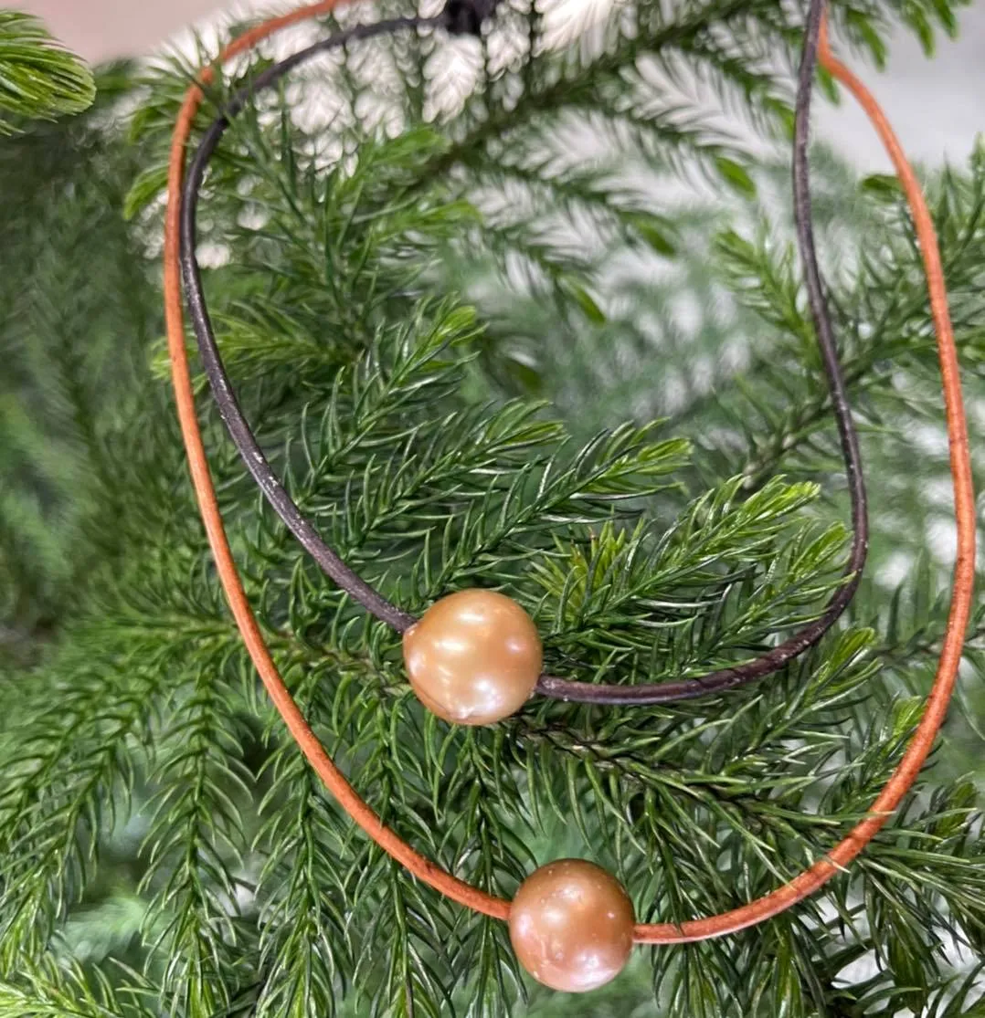  One Single Angel  Golden Freshwater Cultured Pearl 14mm