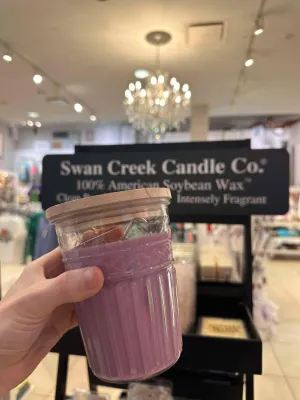 Swan Creek BLACK PLUM & VELVET MUSK Timeless Jar Candle