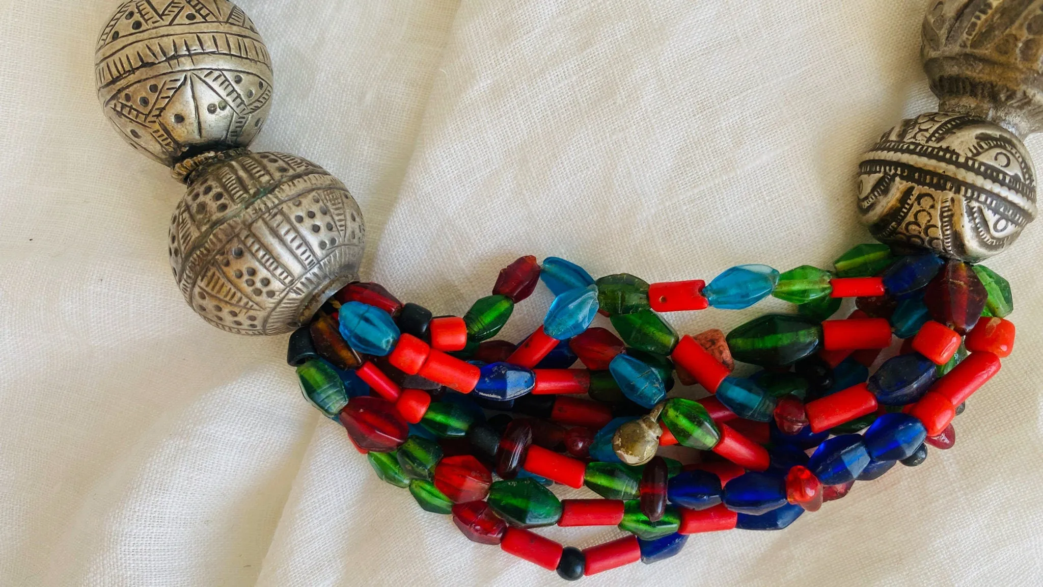 Vintage Glass Beaded Necklace. Antique Silver & Balochi Beads.
